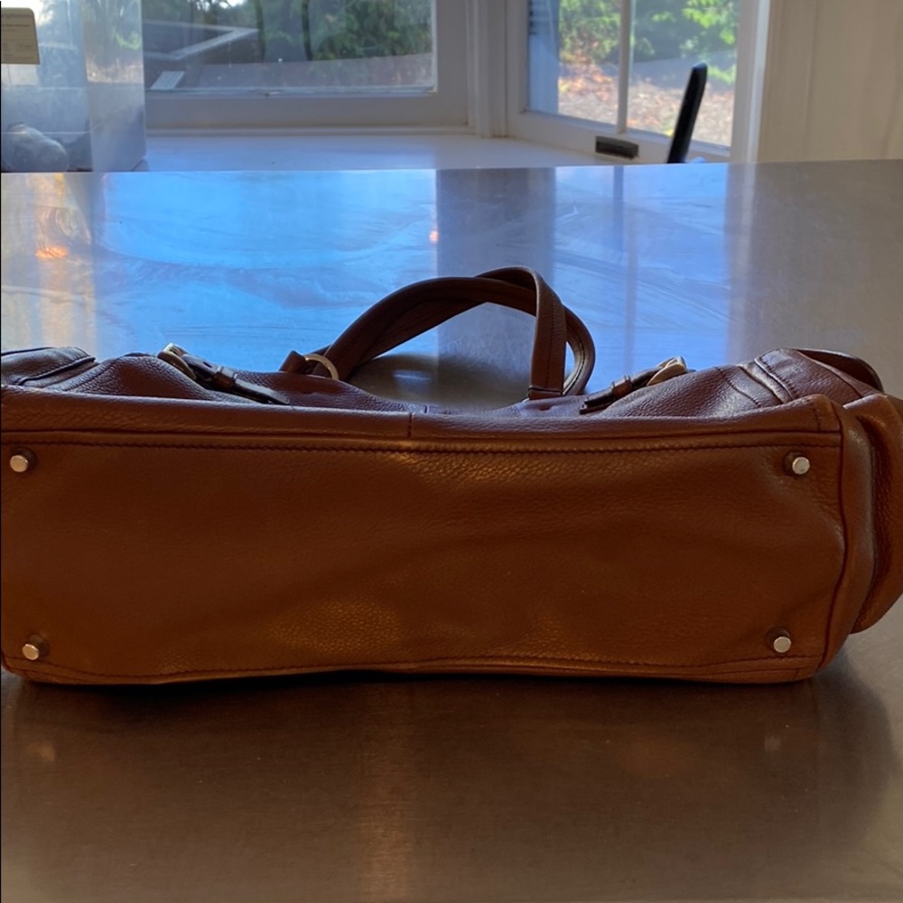 Brown leather authentic Prada satchel - Picture 4 of 6